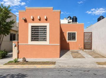 Casa de 3 habitaciones, Ramos Arizpe · Casa en Renta en Parajes de Los Pinos en Ramos Arizpe