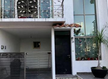 Casa de 3 habitaciones, Papalotla de Xicohténcatl · Casa en Venta de 2 Niveles