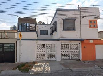 Casa de 4 habitaciones, Querétaro · Casa en Queretaro