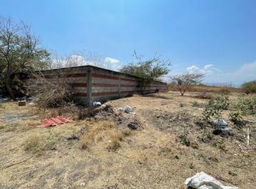 Terreno / Lote , Jojutla · Terreno en Venta en Tequesquitengo, Frente a Arena Teques, con Vista Al Lago, Ideal Para Cabañas.