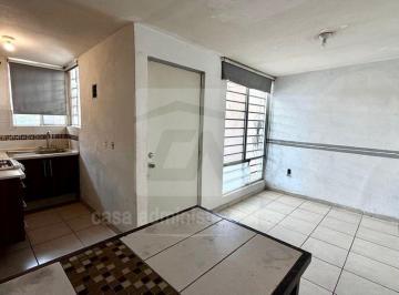 Casa · 48m² · 2 Recámaras · 1 Estacionamiento · Casa en Venta en Fraccionamiento Las Villas