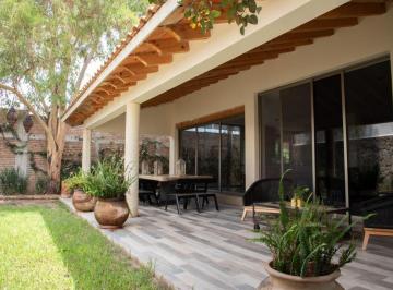Casa en condominio de 4 habitaciones, Aguascalientes · Venta de Casa en Trojes del Sol Aguascalientes