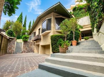 Casa de 3 habitaciones, Miguel Hidalgo · ¡Oportunidad Única en Bosques de Las Lomas! Avalúo de $22.9 Mdp, Se Vende por $16.5 Mdp