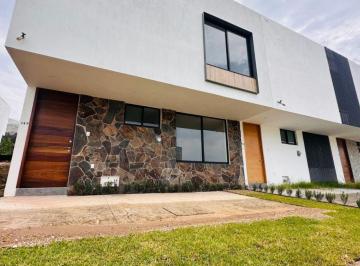 Casa de 4 habitaciones, Zapopan · Casa Nueva en Venta Coto Grand en Capital Norte, Zapopan