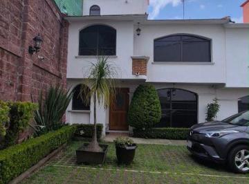 Casa · 159m² · 3 Recámaras · 2 Estacionamientos · Casa en Venta en La Cruz