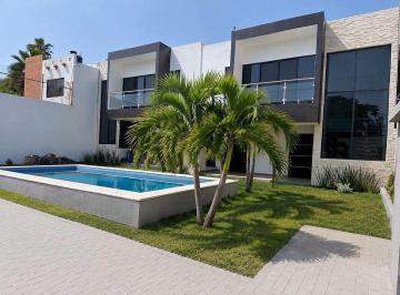 aa1ba5e302a082f236c93955060c060da75be4a01e4d97ab67d867a203ff2c82 · Aplica Tu Crédito: Casa en Venta Dentro de Exclusivo Condominio de Solo 2 Casas en Jiutepec, Mor.