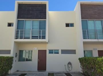 Casa de 3 habitaciones, Cancún · Amplia Casa Familiar Amueblada