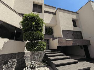 Casa de 5 habitaciones, Coyoacán · Residencia con Jardín Interior en Calle Cerrada – Insurgentes Cuicuilco (Vigilancia 24 Horas)