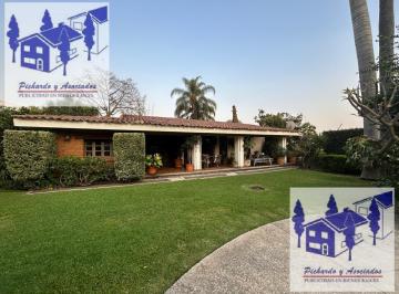 Casa · 250m² · 4 Recámaras · 4 Estacionamientos · Casa en Renta Amueblada en Vista Hermosa, Cuernavaca Morelos