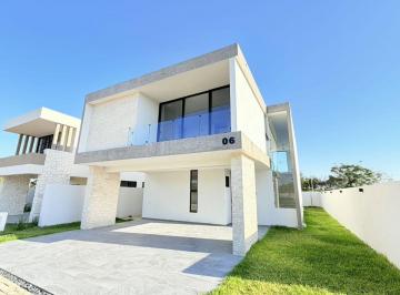 Casa en condominio de 4 habitaciones, Mérida · Se Vende Casa Lista Para Entregar en Privada en Temozon Norte
