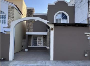 Casa · 105m² · 3 Recámaras · 2 Estacionamientos · Casa en Venta Jardines de Andalucía