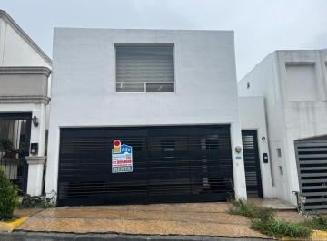Foto 1 · Casa en Renta en Cerradas de Cumbres, Monterrey, N. L.
