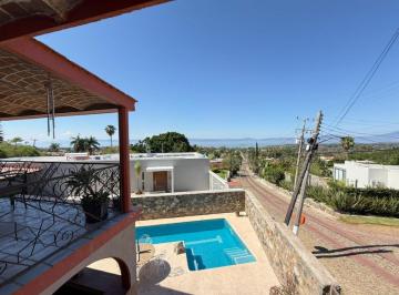 Casa de 3 habitaciones, Chapala · Casa en Venta en Chapala | Vista Al Lago