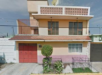Casa de 4 habitaciones, Nezahualcóyotl · Venta de Casa en Nezahualcoyotl Estado de Mexico