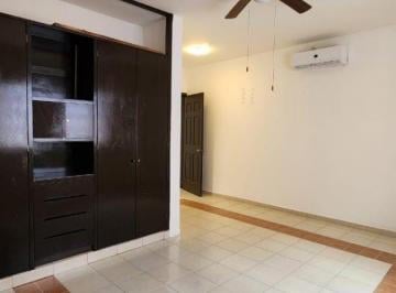 Casa de 3 habitaciones, Cancún · Casa Independiente en Renta | 3 Recámaras con Baño + Estudio | 2 Niveles | Zona Cumbres, Cancún
