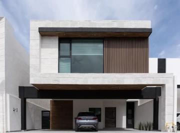 1 · Residencia Nueva de 360 m² en Rincón de Alcántara | 4 Recámaras, Jardín y Cochera Para 3 Autos