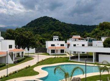 Casa en condominio de 4 habitaciones, Cuernavaca · Casa Nueva en Venta Dentro de un Lugar Natural y Tranquilo