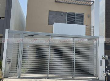 Casa · 157m² · 3 Recámaras · 2 Estacionamientos · Casa en Renta en Espacio Cumbres