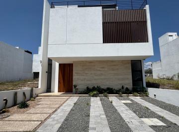 Casa en condominio · 250m² · 4 Recámaras · 2 Estacionamientos · Casa en Venta, Preserve Juriquilla - (4)