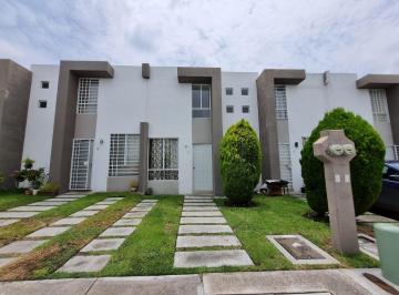 Casa en condominio · 62m² · 2 Recámaras · 1 Estacionamiento · Casa en Venta en Puerta Navarra - (4)