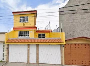 Casa de 4 habitaciones, Nezahualcóyotl · Venta Casa Bosques de Aragon Cdad. Nezahualcoyotl Mexico