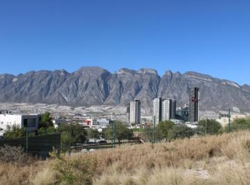 1 · Terreno en Venta en Residencial Cordillera en Santa Catarina
