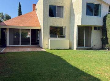 Casa de 3 habitaciones, Atlixco · Casa de 2 Niveles con 3 Recámaras en Renta en El Cristo
