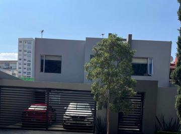 Casa de 3 habitaciones, Huixquilucan · Renta de Casa en Interlomas Amueblada