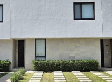 Casa en condominio de 3 habitaciones, Querétaro · Casa en Renta en Juriquilla Santa Fe