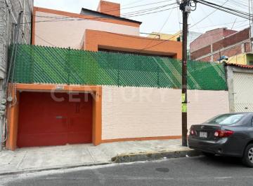 Casa · 409m² · 6 Recámaras · 7 Estacionamientos · Venta Casa Cuatro Arboles Venustiano Carranza 11411