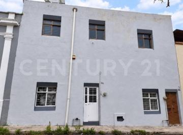 Casa · 82m² · 3 Recámaras · Casa en Renta, Col, Americana, Guadalajara, Jal