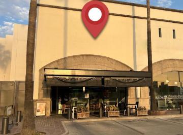 Local comercial · 200m² · Local en Renta Plaza Palmas Paseo del Moral León, Gto