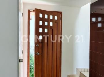 Casa · 223m² · 3 Recámaras · 2 Estacionamientos · Casa en Venta en Condominio Horizontal