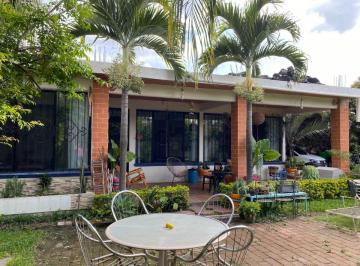 Casa de 3 habitaciones, Cuautla · Casa con Casi 600 m de Terreno Super Bien Ubicada en Cuautla