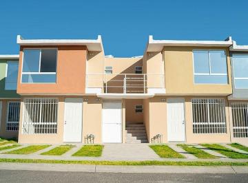 2c77e70f6a0558f0b755bc06aad917bfa534c3811287ee57e047e1296001acac · Casas Duplex en Venta en Parques del Triunfo