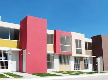 6bb7dc473bc0b33c41f7a16a17e682cd2270c1779c4ab6411747f9c717f23387 · Casas Dúplex en Venta en Parque de Las Aves