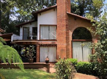 Casa en condominio de 3 habitaciones, Valle de Bravo · Casa en Condominio en Venta en Avándaro