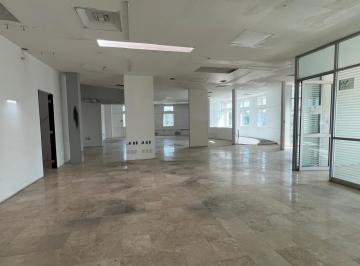 Oficina · 340m² · 10 Estacionamientos · Oficina en Renta Los Paraísos. Frente a Imss, León, Gto 340 m²