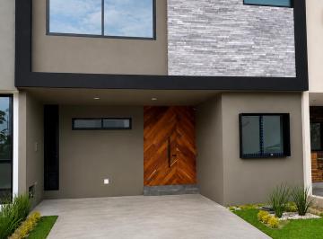 Casa de 3 habitaciones, Zapopan · Casa en Venta en Solares Residencial Zapopan Jalisco