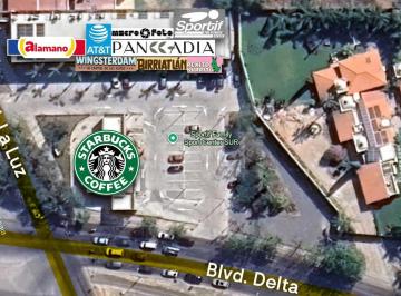 Local comercial · 72m² · 92 Estacionamientos · Local en Renta Plaza Pedregal del Sur, Blvd. Delta Esq. La Luz