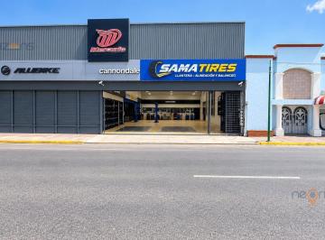 Local comercial · 244m² · 5 Estacionamientos · Renta de Local Comercial Sobre Av Himno Nacional Slp