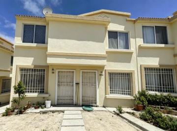 Casa de 2 habitaciones, Tijuana · Venta de Casa en Urbi Quinta del Cedro Tijuana Baja California
