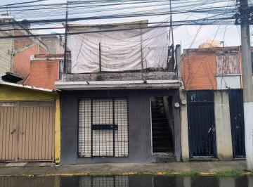 Casa uso de suelo de 1 habitación, Ecatepec de Morelos · Casa en Venta en Calle Principal 2 Niveles Guadalupe Victoria Ecatepec de Morelos Estado de Mexico
