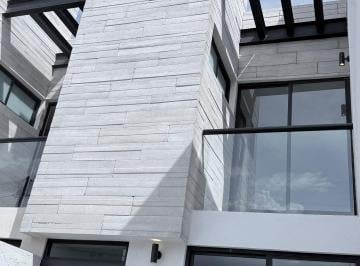 Casa de 2 habitaciones, Puebla · Venta de Casa en Club de Golf (Mayorazgo)