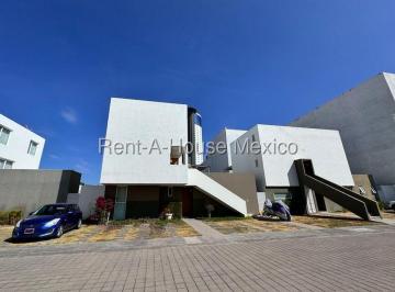 Departamento de 2 habitaciones, Querétaro · Departamento Dúplex en Venta en Juriquilla con Amenidades