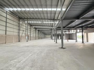 Bodega comercial · 535m² · 4 Estacionamientos · Bodega Nueva en Renta Cerca del Aeropuerto de Cancún con Rampa Niveladora