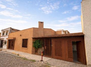 Casa · 4 Recámaras · 5 Estacionamientos · Casa en Venta en Santa Cruz del Monte, Naucalpan