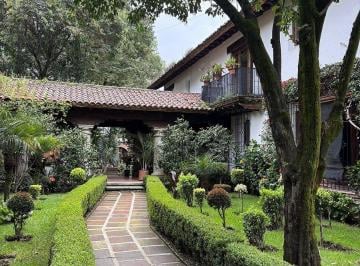 d229e4e2219bb0422d41e4892d1633c613c602ac42e3777427301fcaafd722a9 · Magnifica Casa en Venta en Santa Catarina, Coyoacán