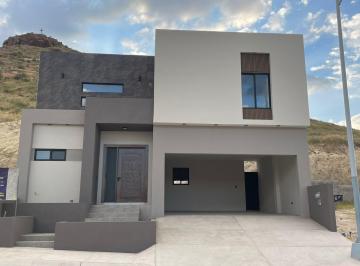 Casa · 275m² · 3 Recámaras · Casa en Fraccionamiento Asturias Residencial