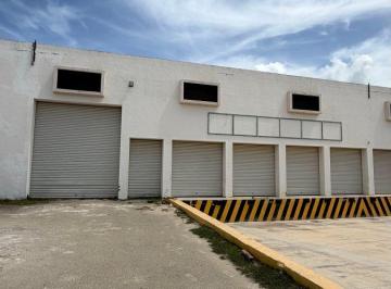 Bodega comercial , Mérida · Bodega de 623.89 m² en Renta Sobre Periférico Mérida, Yucatán